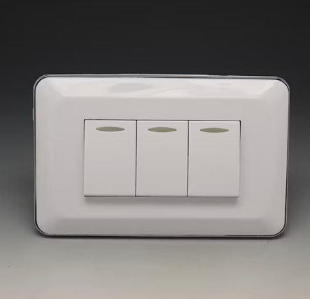 White triple-Gang Dimmer Switch Wall Switch China Factory