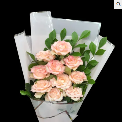 Sweet colour roses bouquet